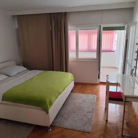 Jere & Anka Διαμέρισμα *